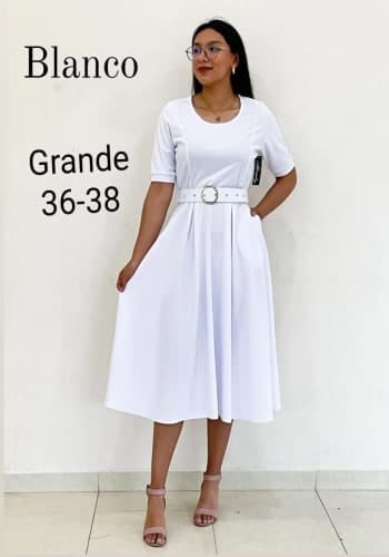 Vestido  largo color Blanco talla Grande  estilo Circular