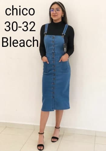 Overol  larga color Bleach talla Chica  estilo Recto