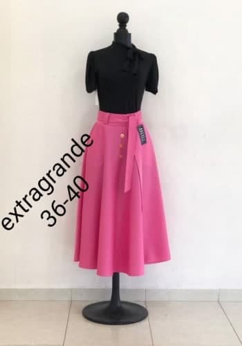Falda larga color Fiusha  talla Extragrande  estilo Circular