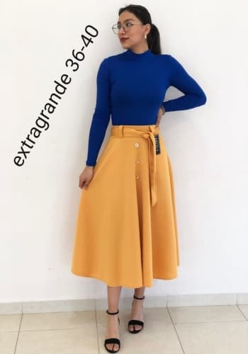 Falda larga color Mostaza talla Extragrande  estilo Circular