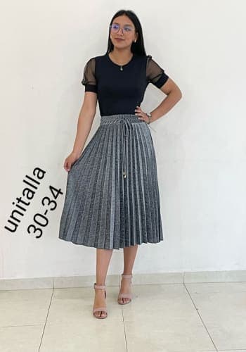 Falda larga color Plateada talla Unitalla estilo Tableada