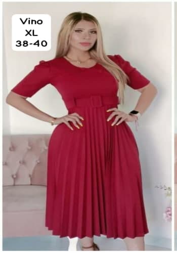 Vestido  largo color Vino talla Extragrande  estilo Tableado