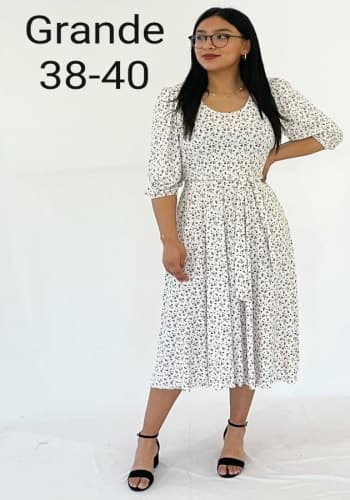 Vestido  largo color Blanco talla Grande  estilo Plizado 