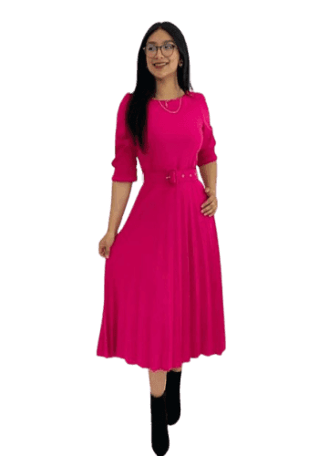 Vestido  largo color Fiusha  talla Mediano estilo Tableado