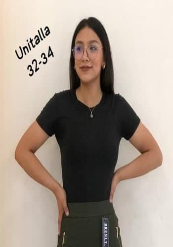 Blusa larga color Negro talla Unitalla estilo Basica