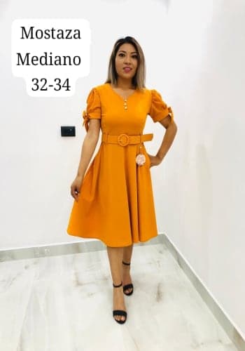 Vestido  largo color Mostaza talla Mediano estilo Circular